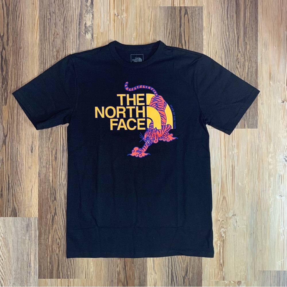 NorthFace Tee